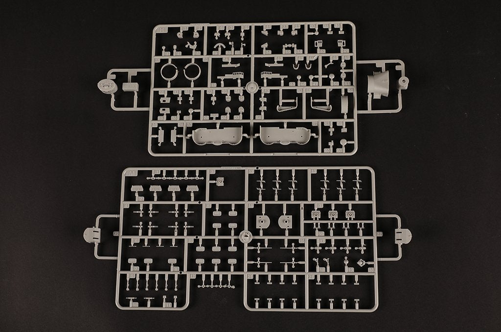 Hobby Boss 86517 USS Iowa BB-61 1/350 – image 10