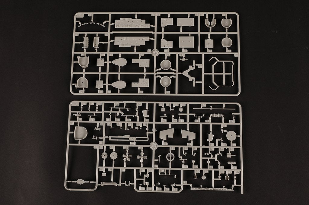 Hobby Boss 86517 USS Iowa BB-61 1/350 – image 7