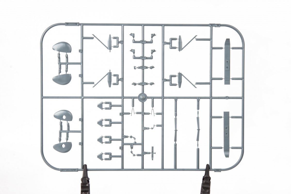 Eduard 8192 Avia B-534 IV series 1/48 – Bild 9