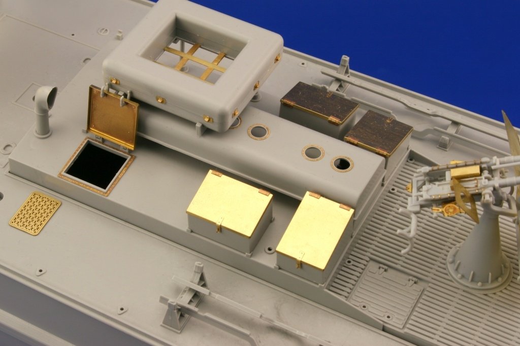 Eduard 53038 S-100 Schnellboot ITALERI 1/35 – Bild 8