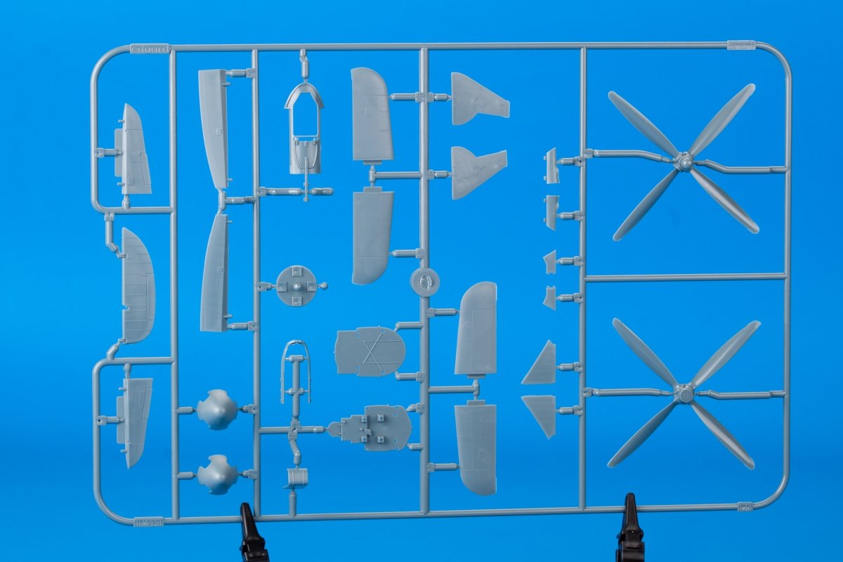 Eduard 82121 Tempest Mk. V series 1 1/48 – Bild 4