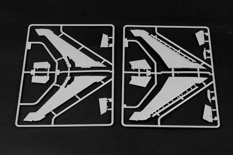Trumpeter 02822 F-100D IN THUN 1/48 – zdjęcie 3