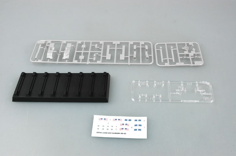 Trumpeter 05762 USS Alabama (BB-60) 1/700 – obrázek 9