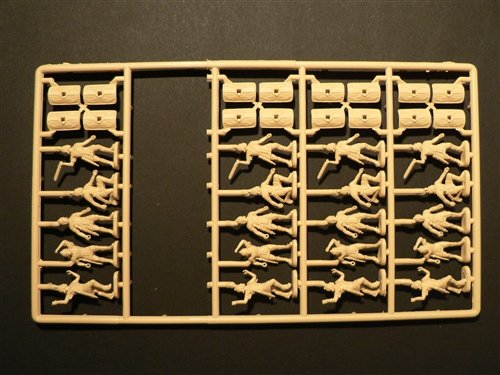 Italeri 6047 Roman Infantry - I Cen. AD 1/72 – obrázek 2