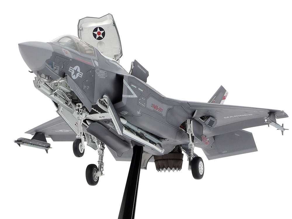 Tamiya 61125 Lockheed Martin F-35B Lightning II 1/48 – image 3