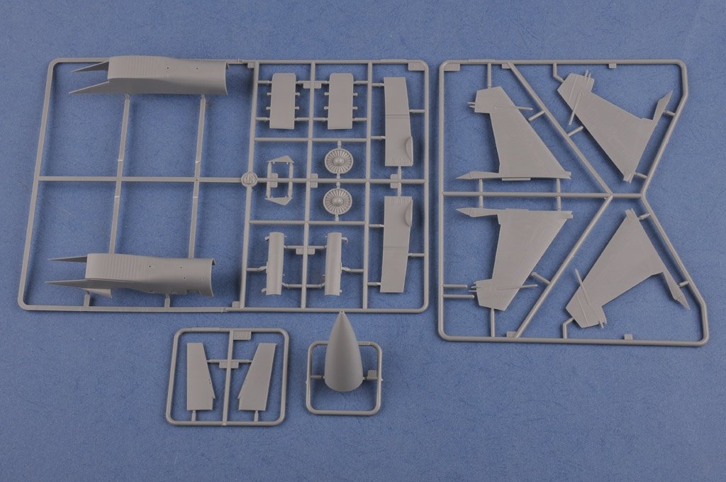 Hobby Boss 81712 Su-27 Flanker Early 1/48 – Bild 8