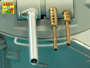 Armement Aber 35L-274 pour automitrailleuse légère française AML-60-7 : 2 canons Macxhine de 7,62 mm, 1 mortier de 90 mm à l&amp;#39;échelle 1/35. – image 4
