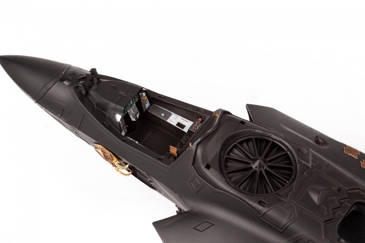 Eduard FE1312 F-35B ITALERI 1/48 – Bild 4