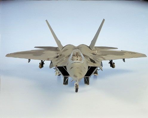 Italeri 1207 F-22 Raptor 1/72 – immagine 3