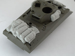 Panzer Art RE35-479 Stowage set for M4 “Sherman” (British Army) 1/35 – image 3