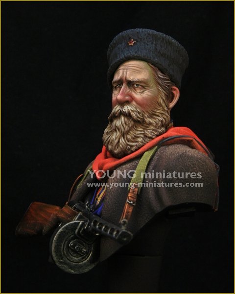 Young Miniatures YM1858 RUSSIAN COSSACK WWII 1/10 – Bild 3