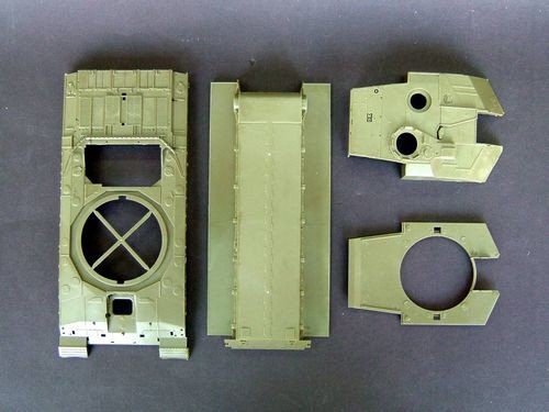 Trumpeter 00345 British Challenger 2 MBT KFOR in action at Kosovo 1/35 – Bild 5