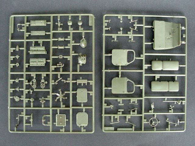 Trumpeter 00205 HQ-2 Missile With Loading Cabin 1/35 – image 9