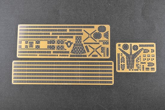 Trumpeter 05352 HMS Kent 1/350 – image 9
