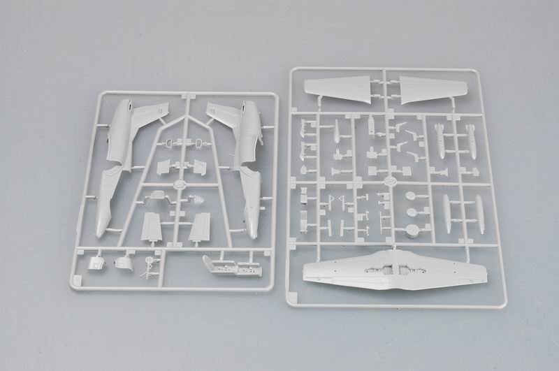 Trumpeter 01636 Chinese JL-8 (K-8 Karakoram) Trainer (1/72) – Bild 3