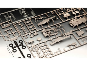 Revell 03268 German Staff Car G4 1/72 – image 8