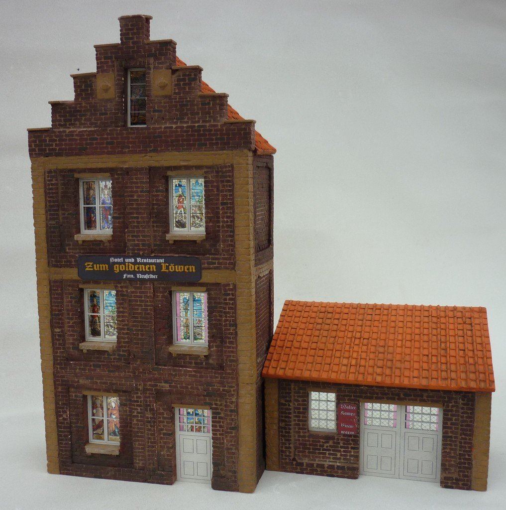 RT-Diorama 35248 European Housefront 1/35 – obrázek 10