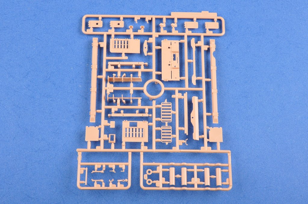 Hobby Boss 80135 German STURMPANZER IV EARLY VERSION MID PRODUCTION W/INTERIOR – immagine 12