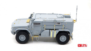 RPG Model 35021 KAMAZ K-4386 Typhoon-VDV Mine-Protected Armored Vehicle Early Type 1/35 – Bild 2