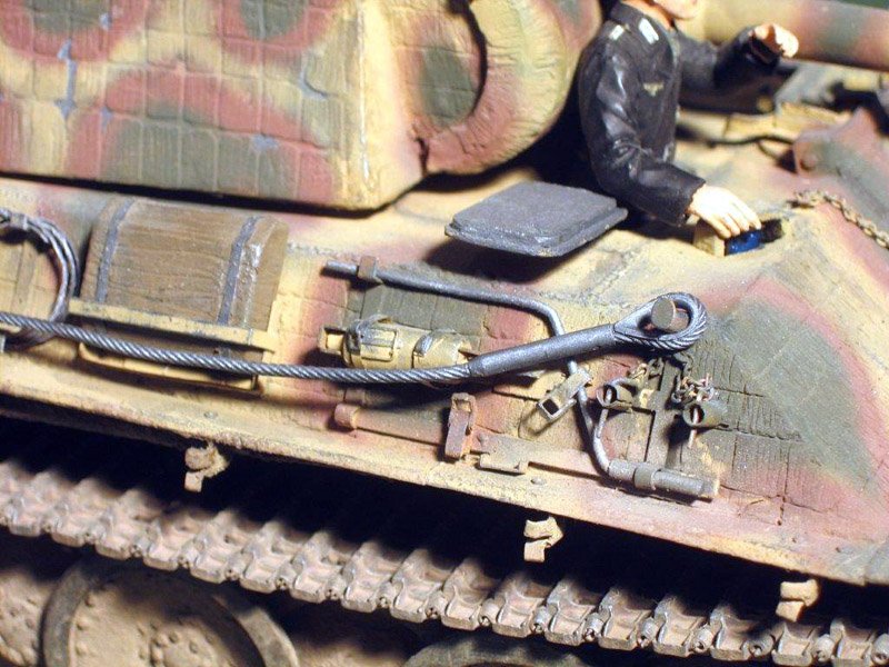 Eureka XXL ER-2501 Towing cable for Pz.Kpfw.V Panther Ausf.G Tank 1/25 – obrázek 7