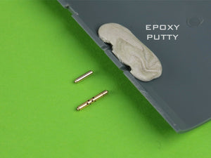 Master AM-48-169 F4F-3 Wildcat LATE - Browning .50 MGs with round radiator holes and two versions of the 1/48 pitot tube – Bild 7