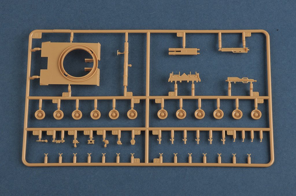 Hobby Boss 82928 2S19-M2 Self-propelled Howitzer 1/72 – obrázek 6