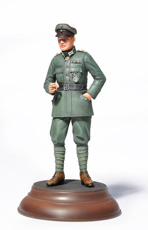 MiniArt 16030 ERNST UDET. WW I FLYING ACE 1/16 – Bild 2