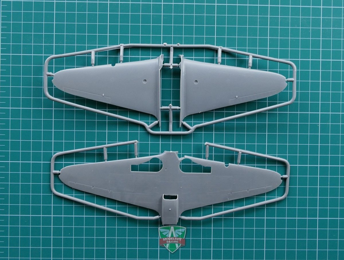 Modelsvit 4802 Yak-1 Soviet fighter on skis 1/48 – image 7