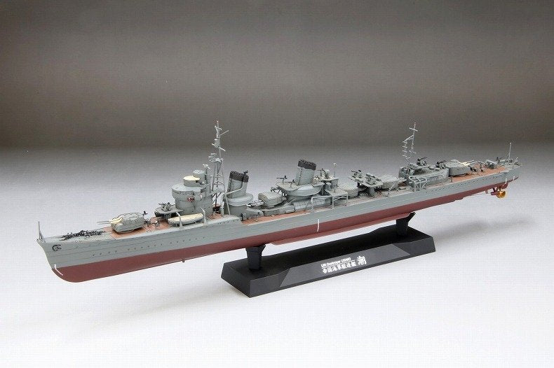 Fine Molds FW3 IJN &amp;quot;Special Type&amp;quot; Class Destroyer &amp;quot;Ushio&amp;quot; 1/350 – image 2