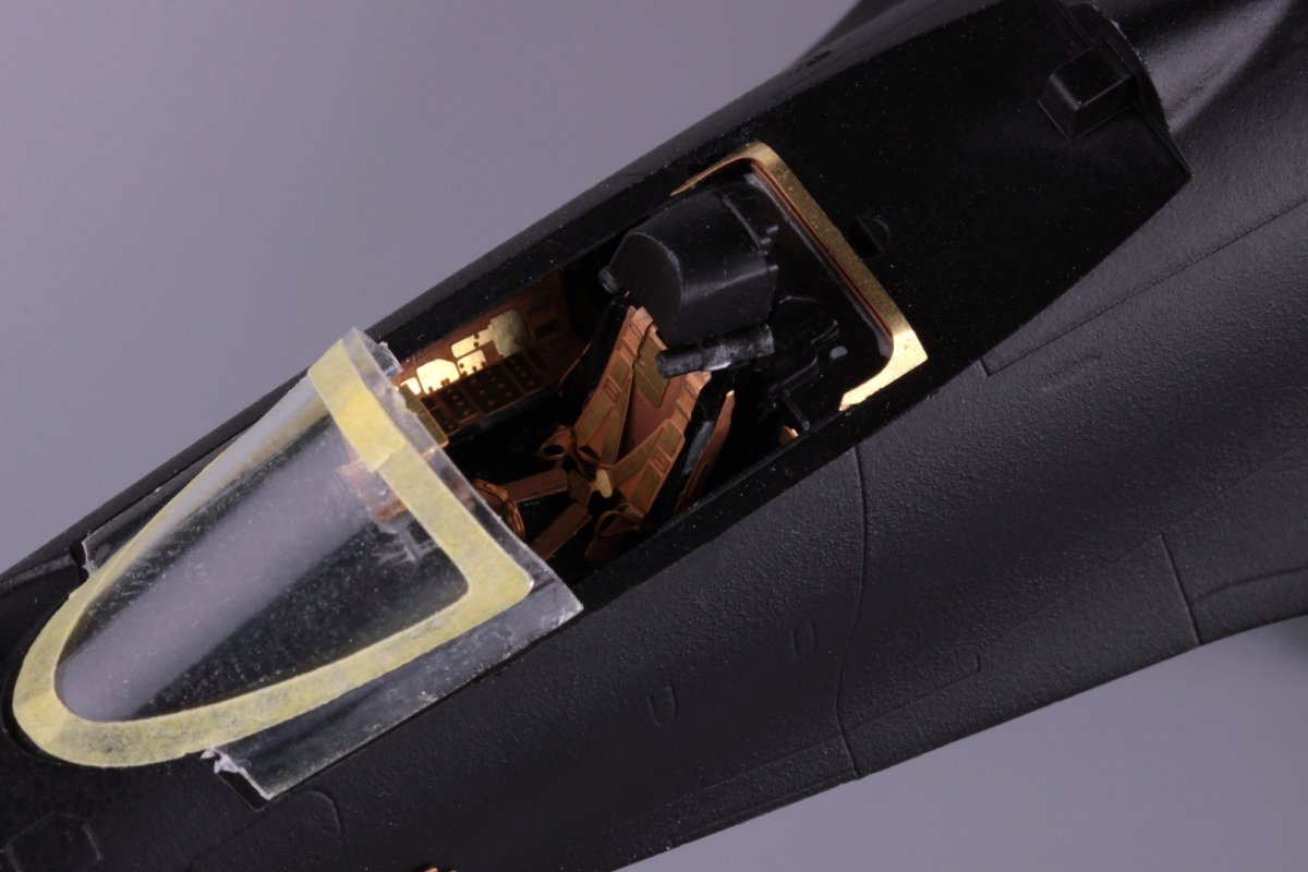 Eduard 73580 Su-33 Flanker D ZVEZDA 1/72 – zdjęcie 7