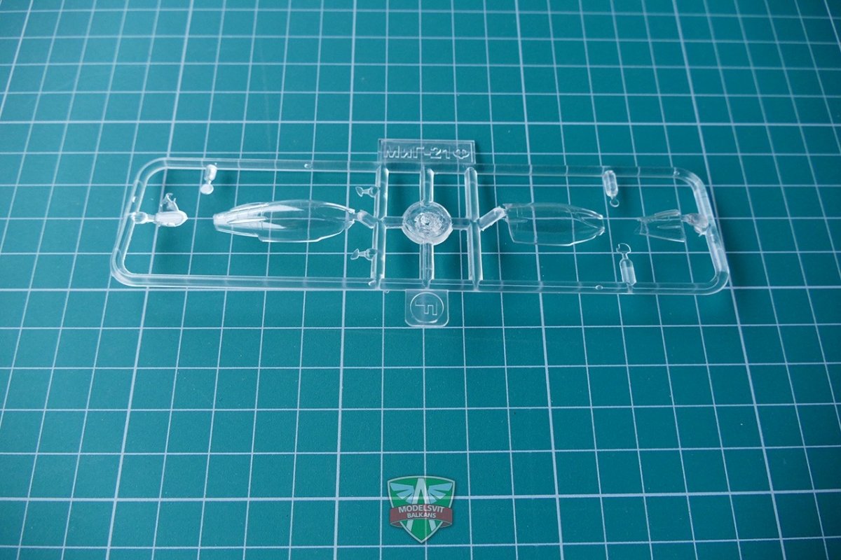 Modelsvit 72021 MiG-21F(Izdeliye &amp;quot;72&amp;quot;) Soviet supersonic fighter 1/72 – obrázek 2