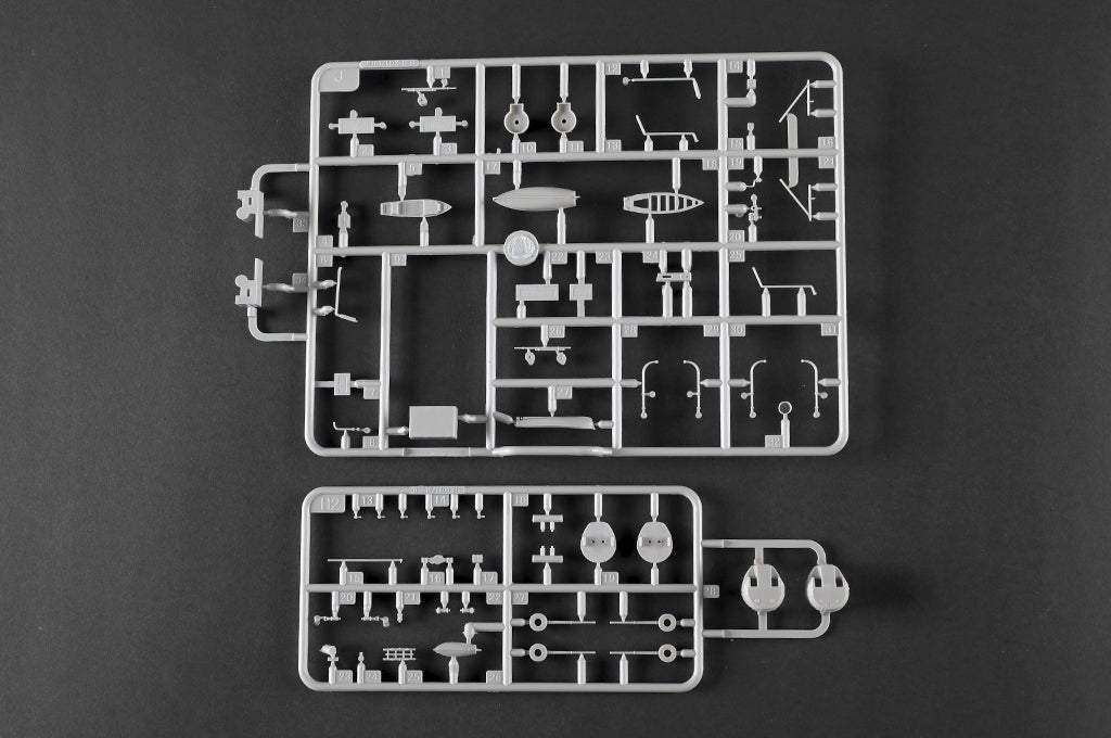 Trumpeter 05367 HMS Argonaut 1/350 – image 18