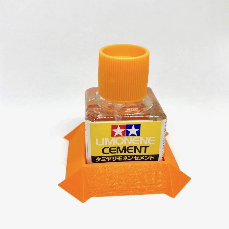Ultimate Modelling UMP072 Ultimate Glue Bottle Holder (for Tamiya) Orange – zdjęcie 2