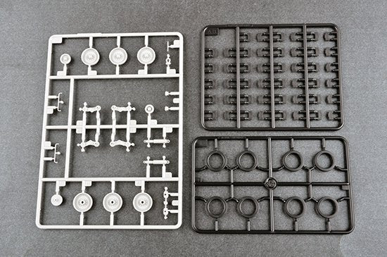 Trumpeter 01063 M4 Command and Control Vehicle (C2V) 1/35 – Bild 13