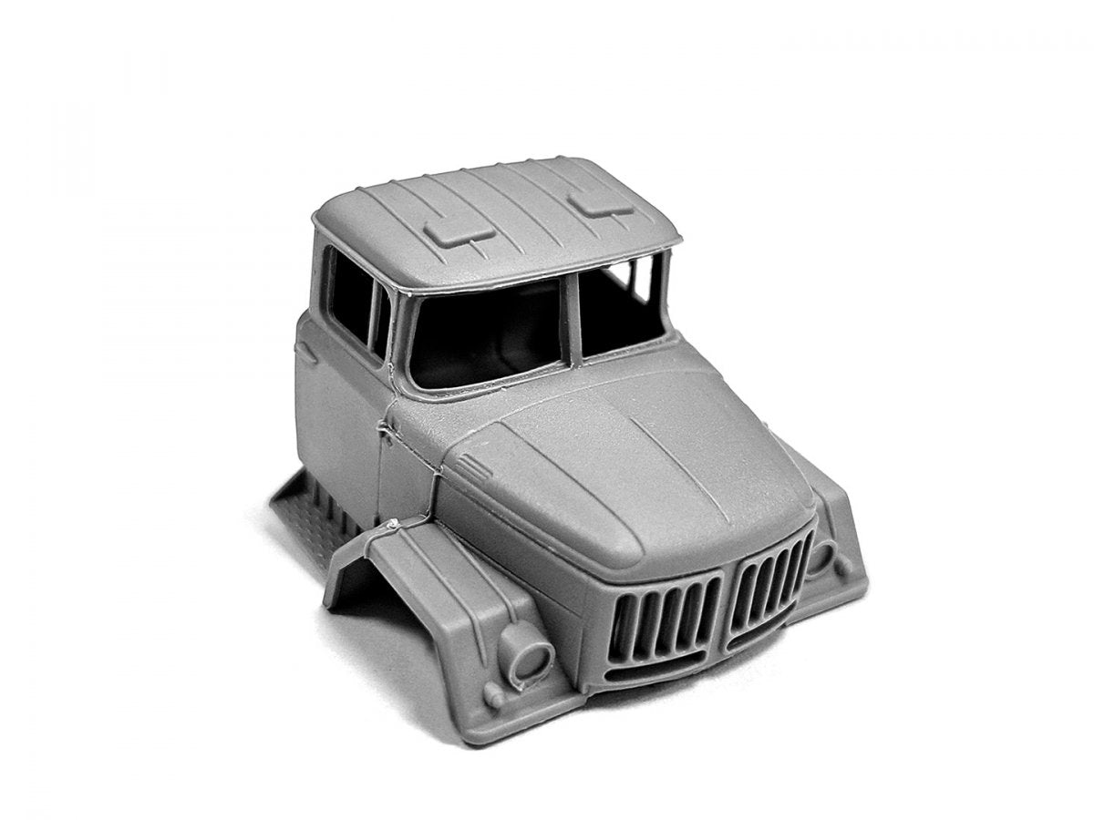 ICM 72815 APA-50M(ZiL-131) Airfield mobile electric unit 1/72 – Bild 3