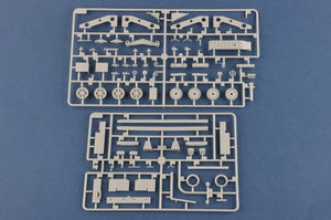 Hobby Boss 85523 Russian KrAZ-260B Tractor with MAZ/ChMZAP-5247G semitrailer 1/35 – obrázek 16