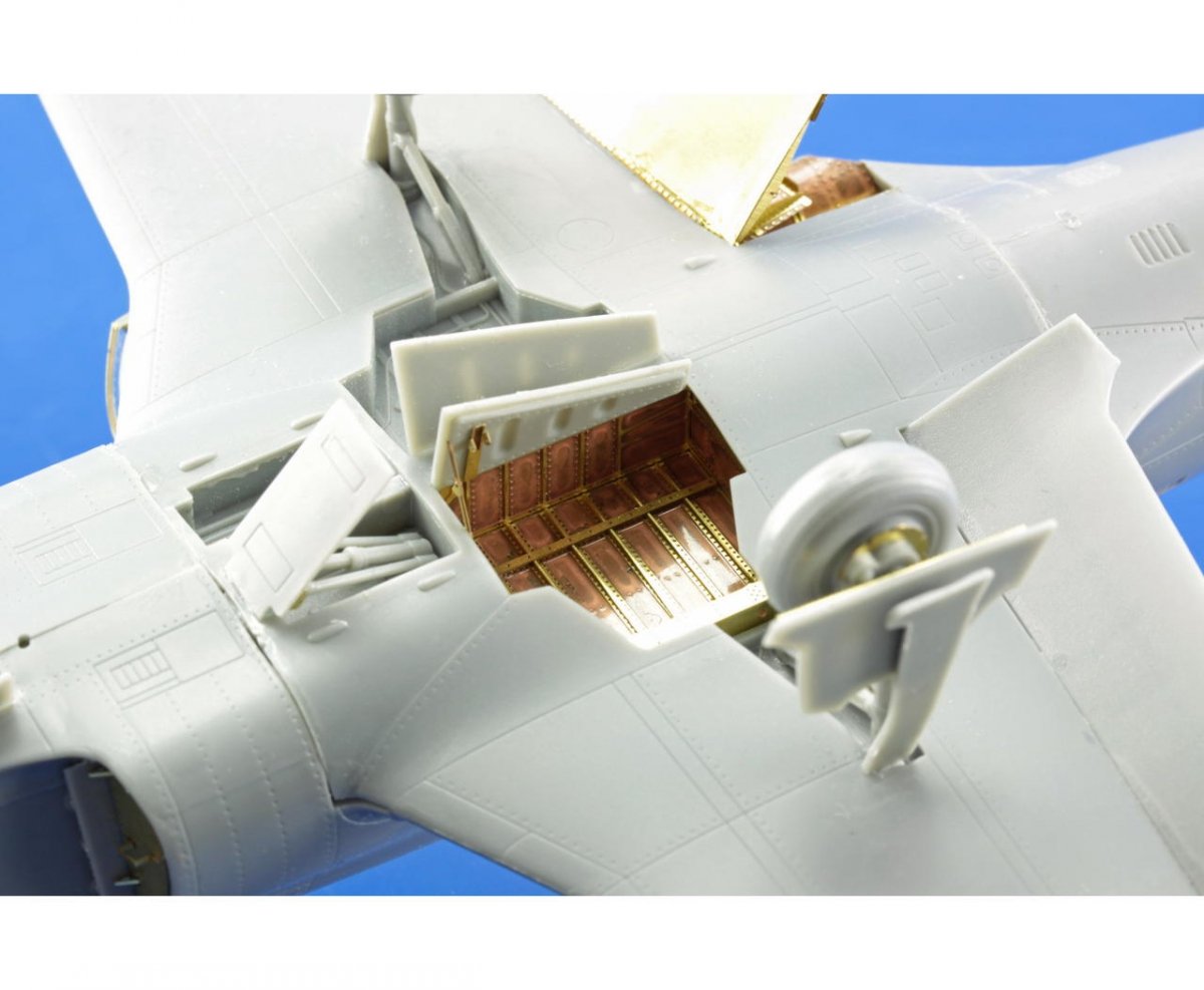 Eduard 48811 F-80 extérieur HOBBY BOSS 1/48 – image 4