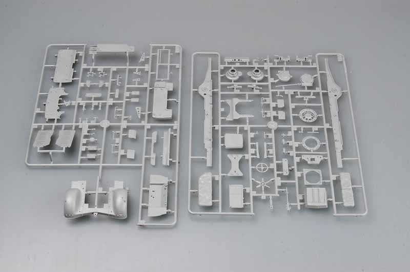 Trumpeter 01514 Sd.Kfz.7 Mittlere Zugkraftwagen 8t early version 1/35 – image 4