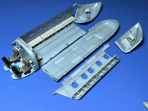 AMK 88010 Mi-17 Hip Early 1/48 – obrázek 23