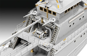 Revell 05198 Search &amp;amp; Rescue Vessel HERMANN MARWEDE Platinum Edition 1/72 – obrázek 4