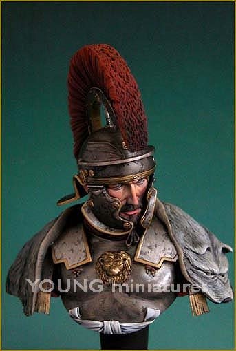 Young Miniatures YH1801 Roman Centurion 180 AD 1/10