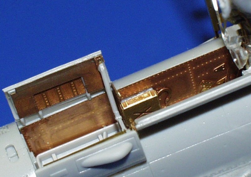 Eduard 49223 F-18C 1/48 Hasegawa – image 4