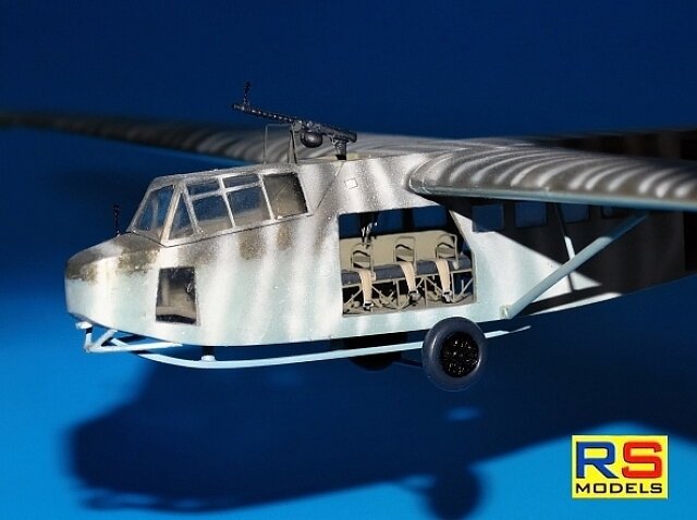 RS Models 92269 DFS-230 Unternehmen Eiche 1/72 – image 2