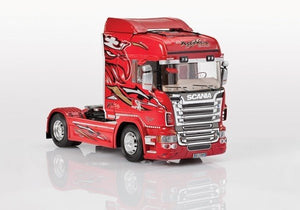 Italeri 3882 Scania R560 V8 Highline Red Griffin 1/24