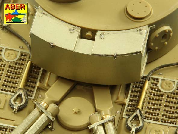 Aber 35K26 Pz.Kpfw. VI Ausf.E (i.Kfz.181) Tiger I – s.PzAbt. 501 in Tunisia (1/35) – image 10