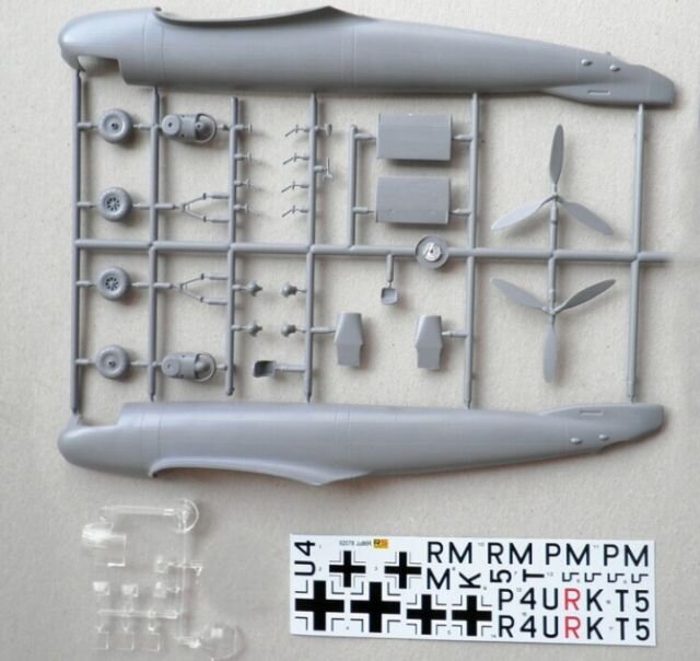 RS Models 92277 Junkers Ju 86R 1/72 – obrázek 4