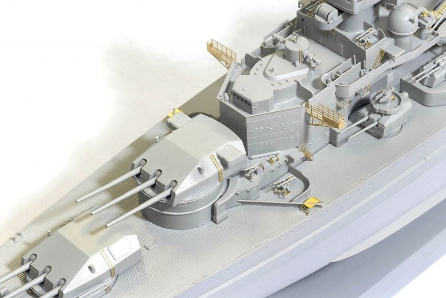 Dragon 1036 German Battleship Scharnhorst 1941 1/350 – Bild 3