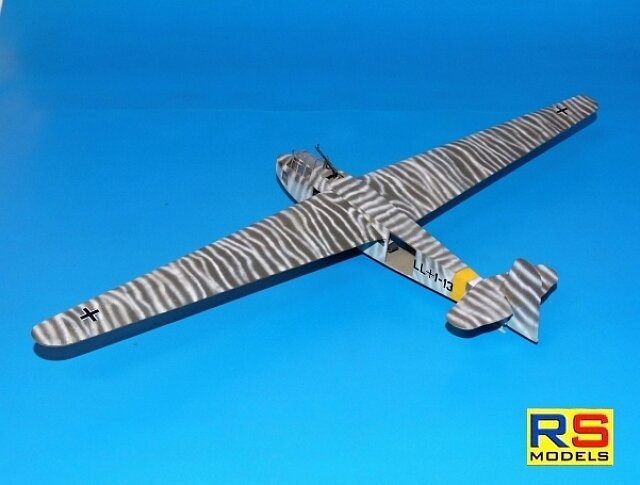 RS Models 92269 DFS-230 Unternehmen Eiche 1/72 – image 3