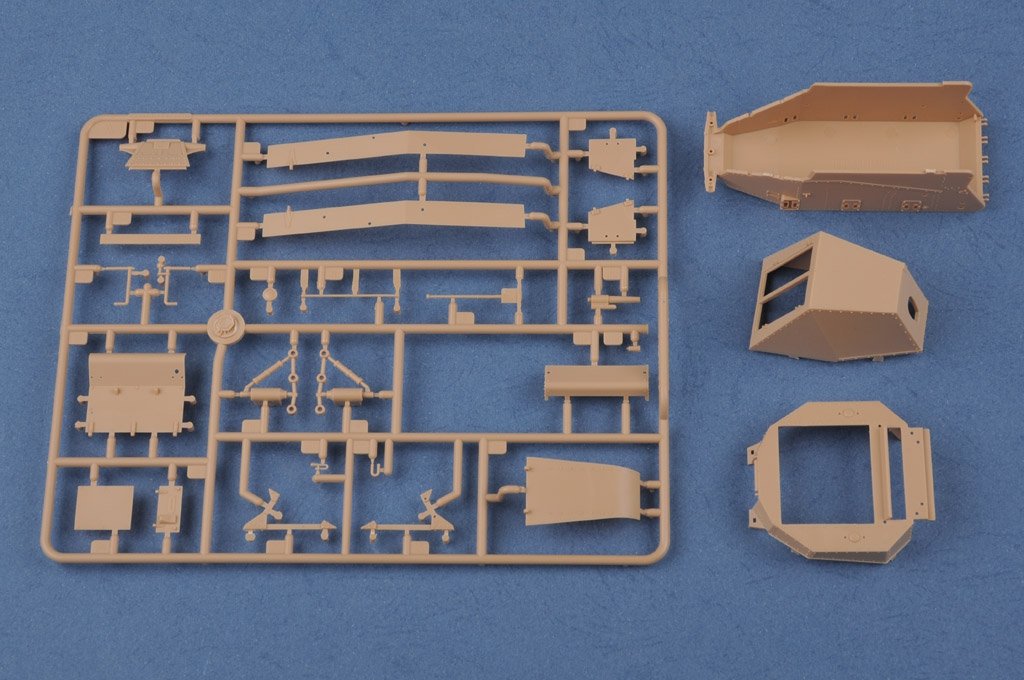 Hobby Boss 83875 Soviet SU-18 SPH 1/35 – immagine 6