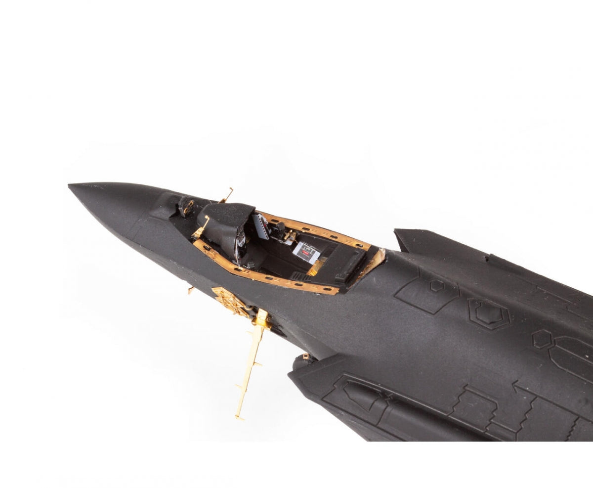 Eduard SS852 F-35A REVELL 1/72 – image 5